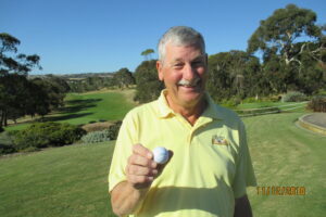 Congratulations to Jeff Evans for achieving a Hole In One on the 7th Hole on Saturday 8th December 2018.