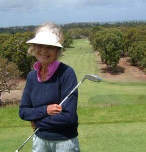 Congratulations to Di Pratt for achieving a Hole In One on the 7th Hole on Wednesday 20th January 2016.